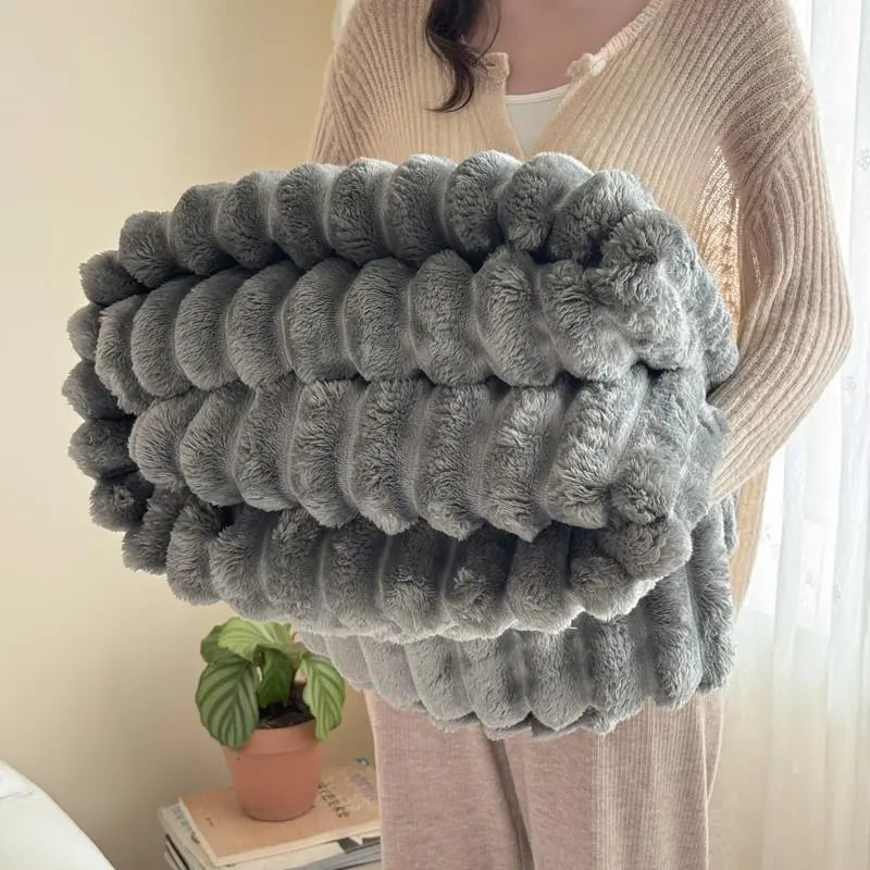 🔥 50% OFF ✨ Faux Rabbit Plush Blanket – Thick, Soft & Cosy for Sofa or Bed