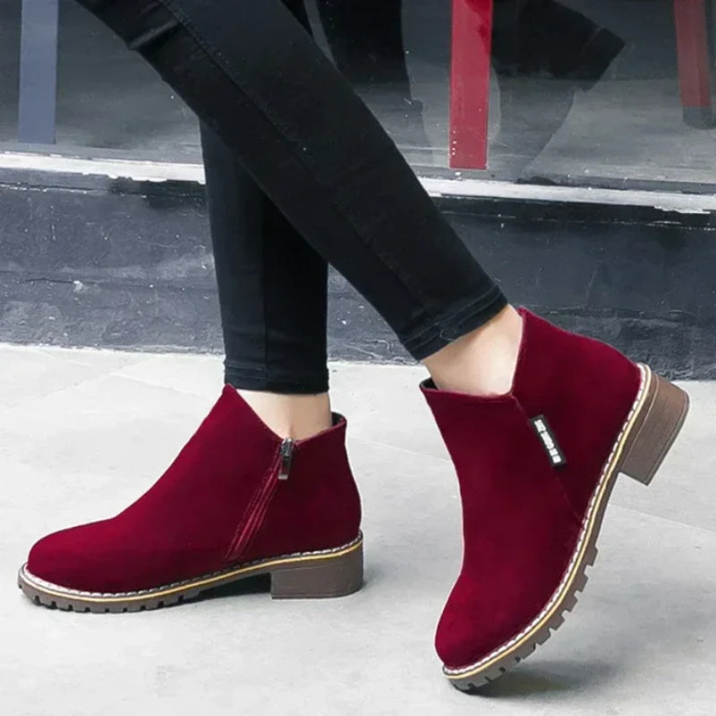 🔥 50% OFF ✨ Women’s Side-Zip Ankle Boots – Comfortable Low-Heel Everyday Style